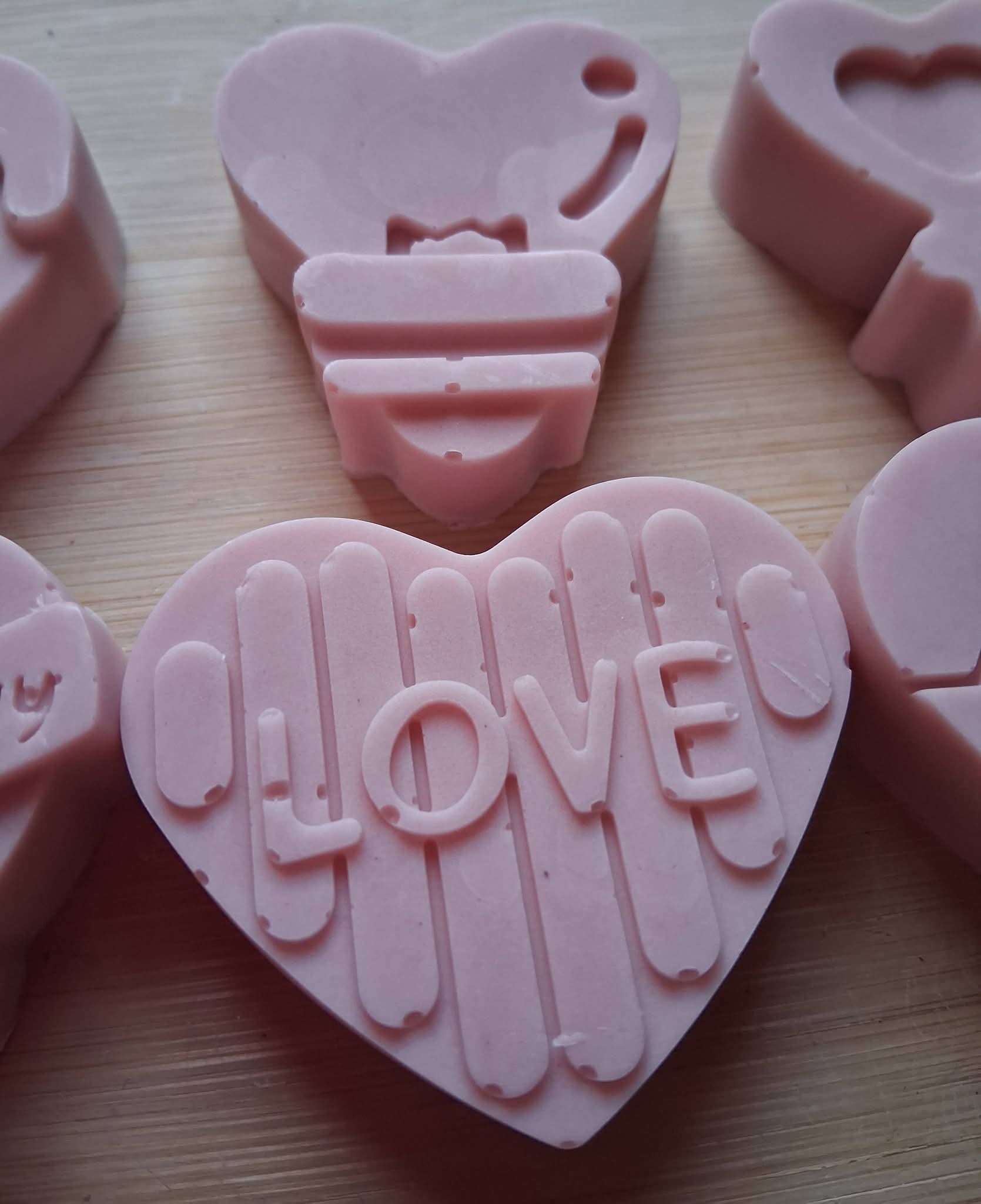 6 Pack Cherry Vanilla Goatmilk Hearts